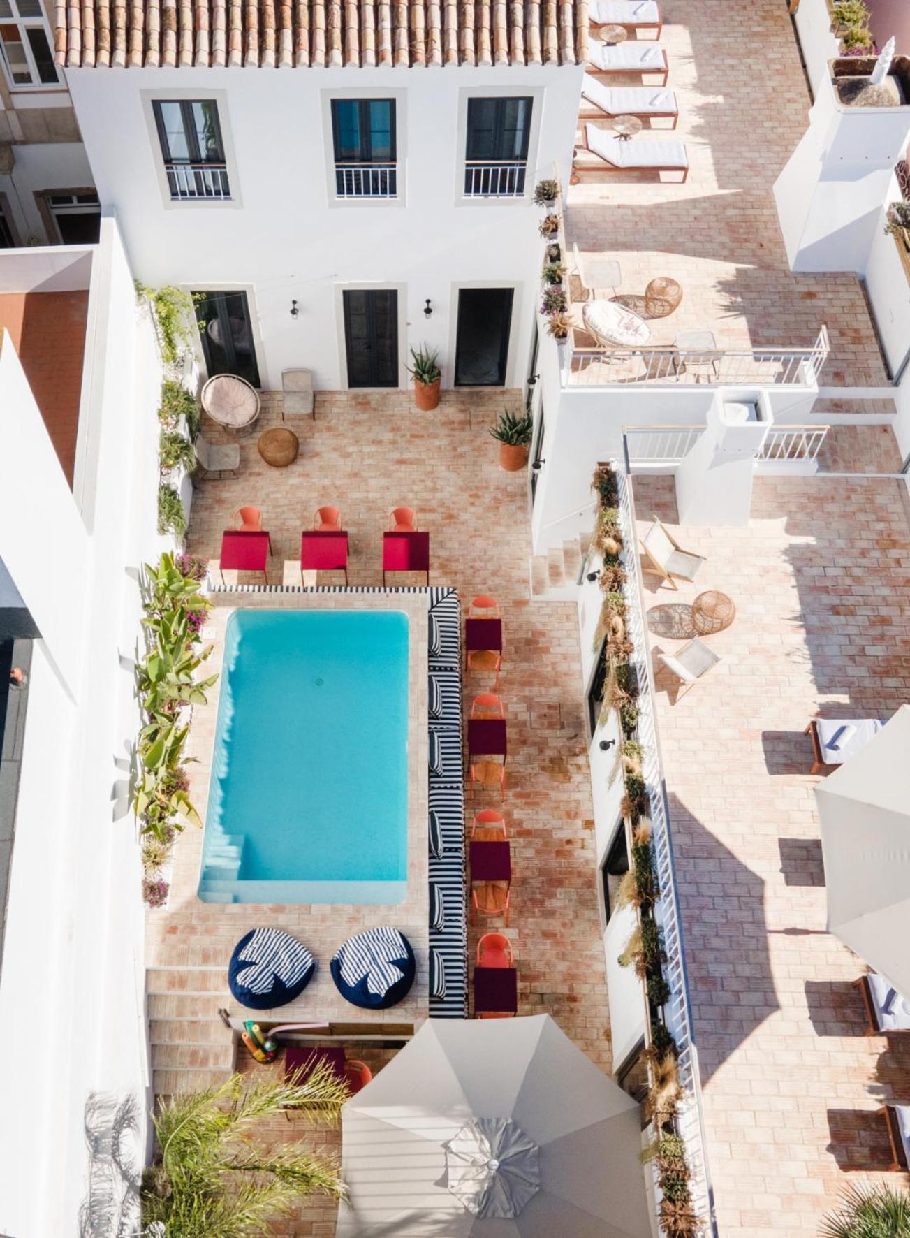 别墅 Casa Rosa With Pool In Centre 奥良